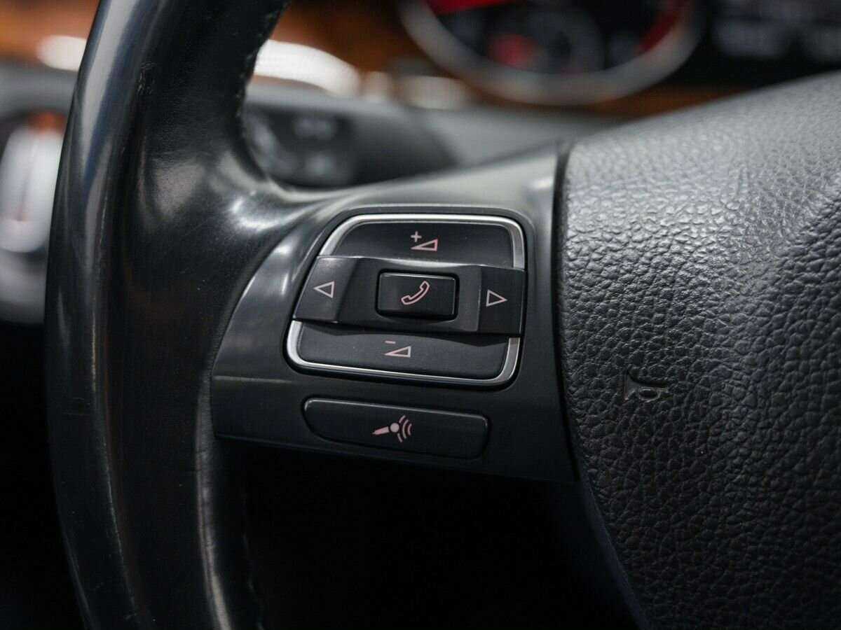 Купить Volkswagen Passat, 2011, 187 879 км, фото №19