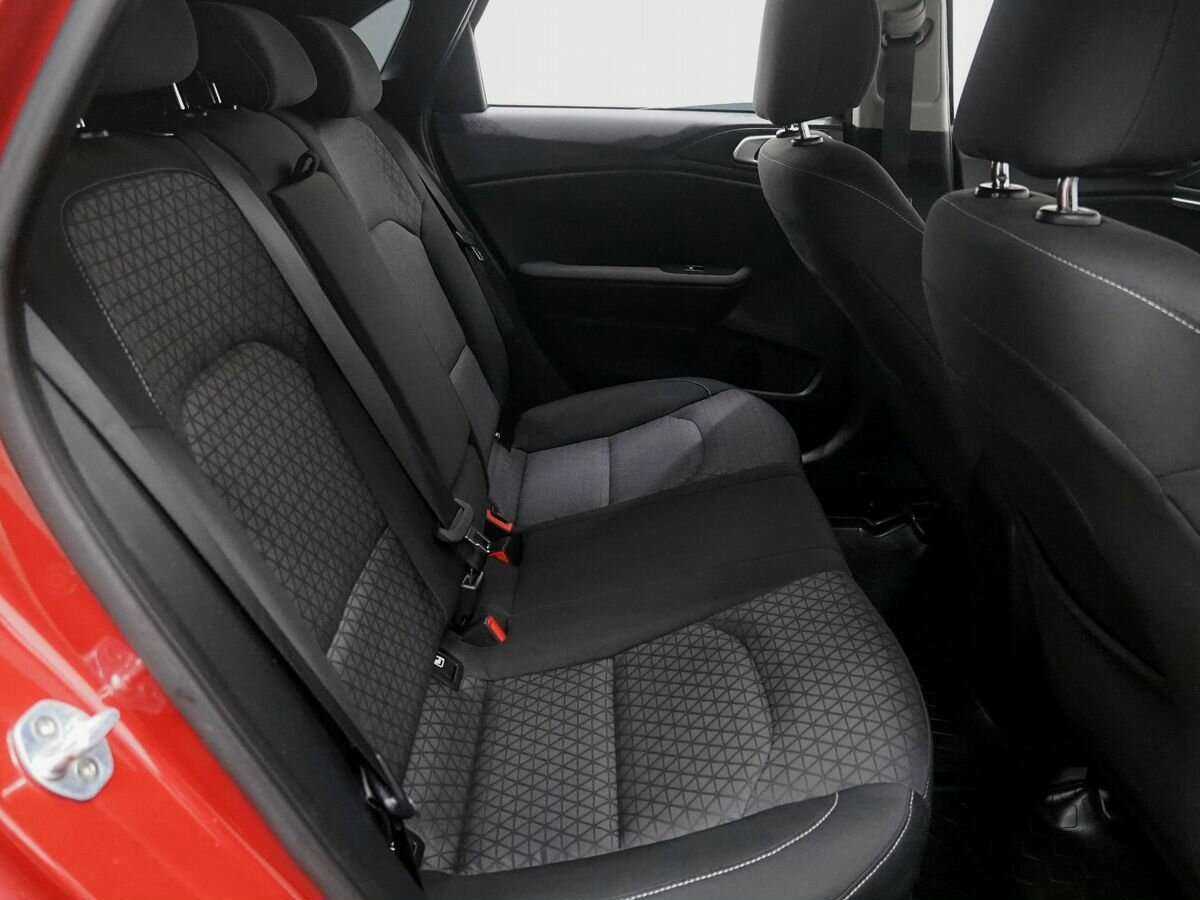 Купить Kia Ceed, 2018, 27 000 км, фото №9