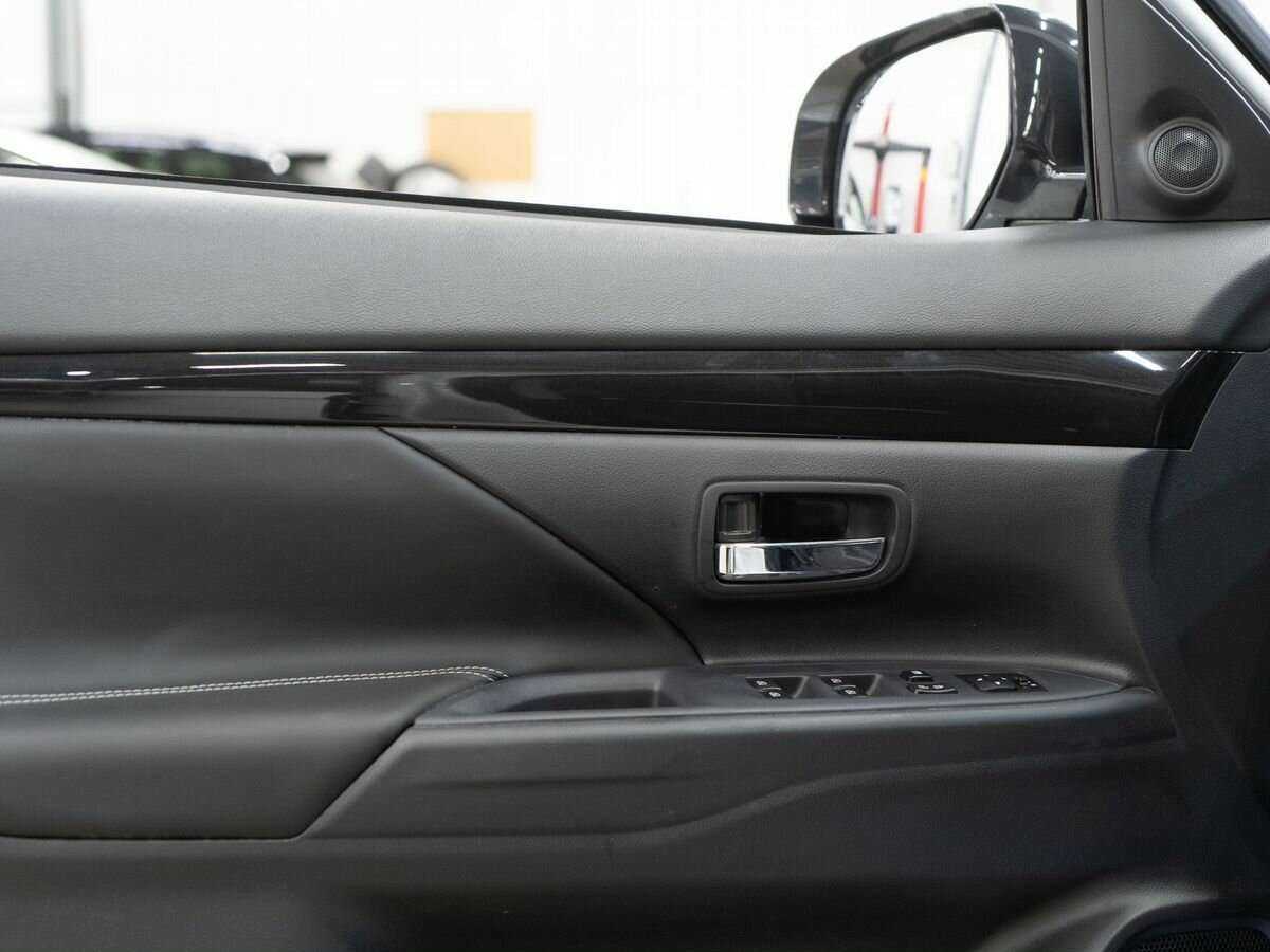 Купить Mitsubishi Outlander, 2022, 99 км, фото №16