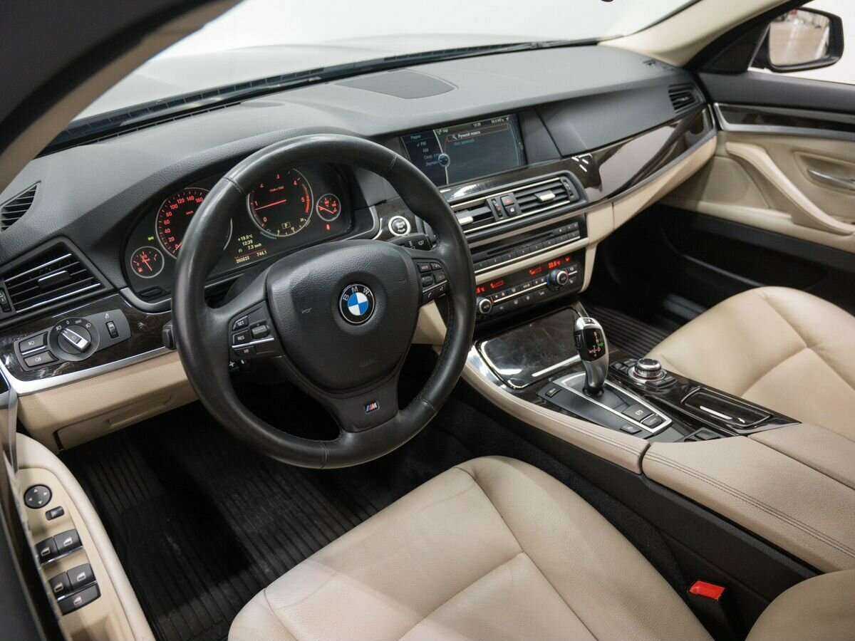 Купить BMW 5 серии 525d, 2011, 260 821 км, фото №13