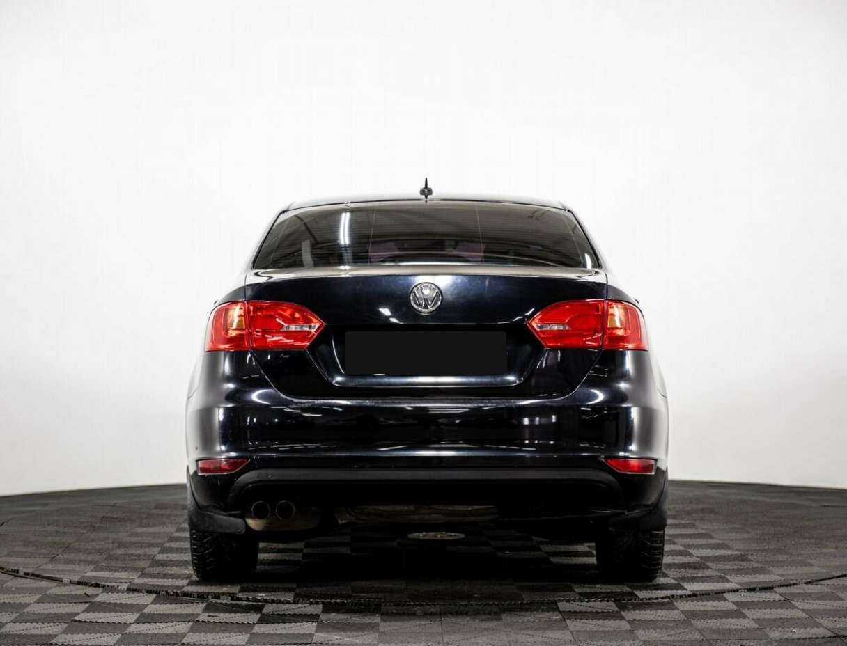 Купить Volkswagen Jetta, 2011, 140 000 км, фото №5