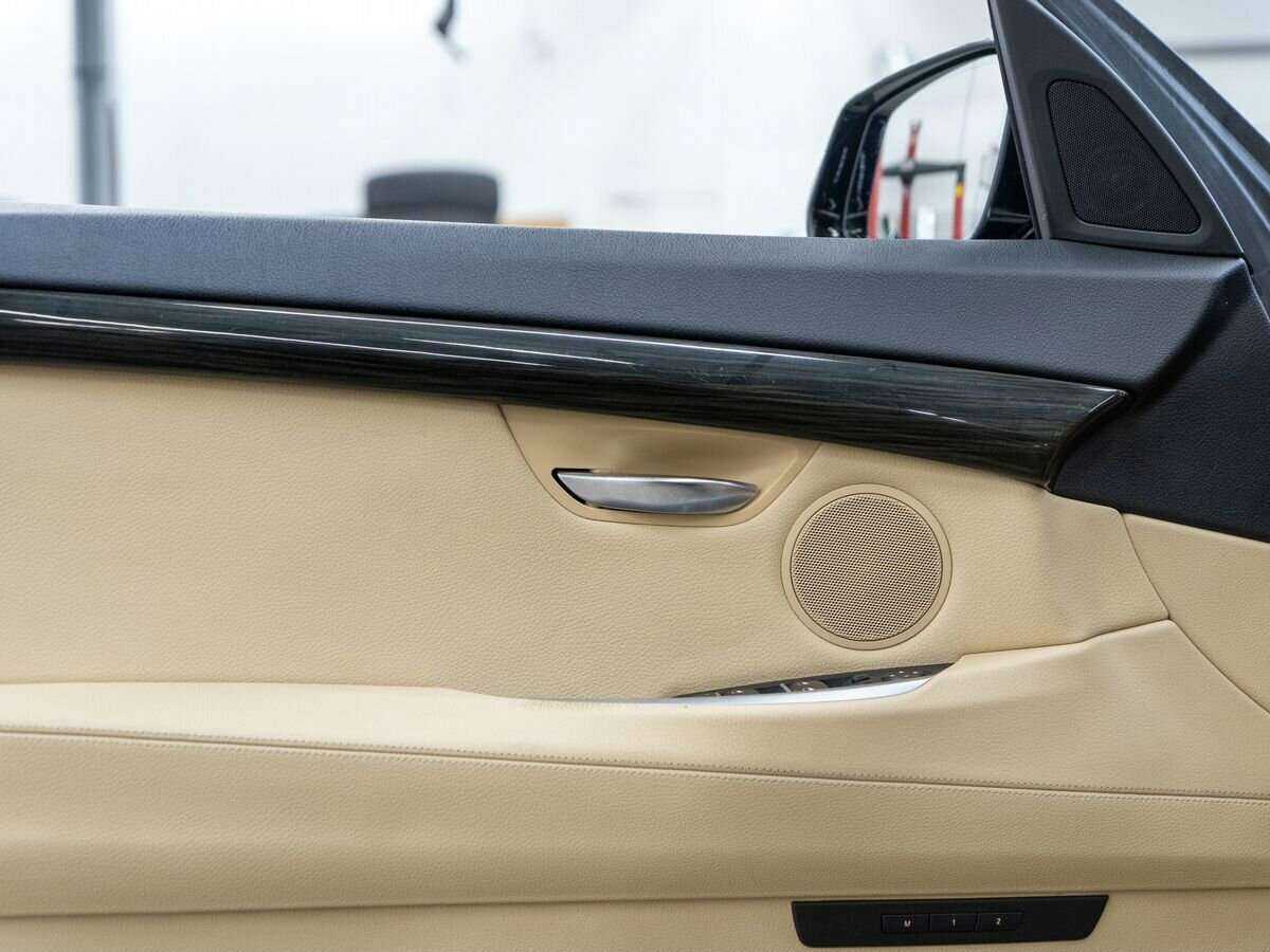 Купить BMW 5 серии Gran Turismo 530d xDrive, 2014, 175 175 км, фото №16