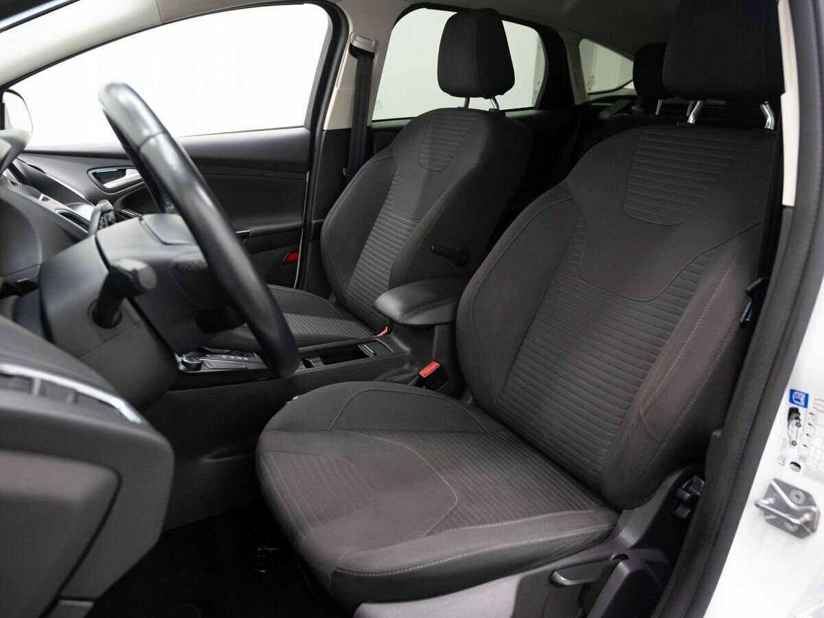 Купить Ford Focus, 2017, 163 222 км, фото №6