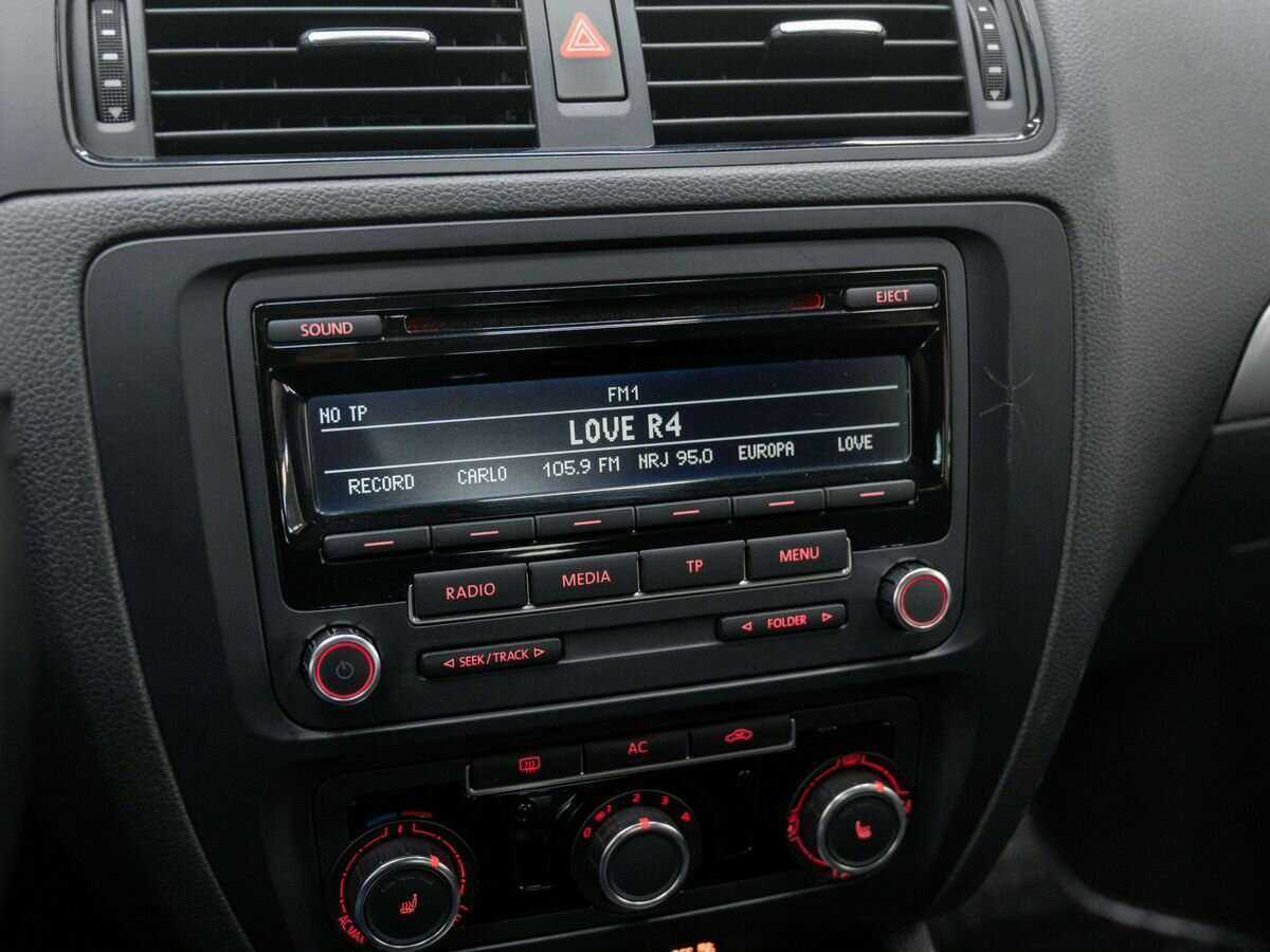 Купить Volkswagen Jetta, 2011, 154 000 км, фото №17