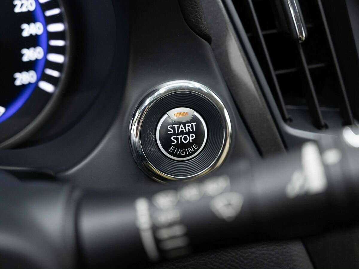 Купить Infiniti Q50, 2015, 117 982 км, фото №14