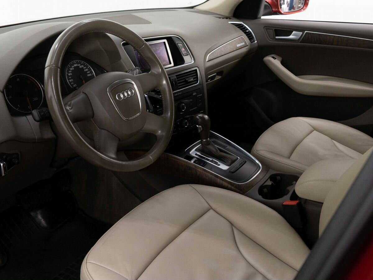 Купить Audi Q5, 2011, 181 192 км, фото №5
