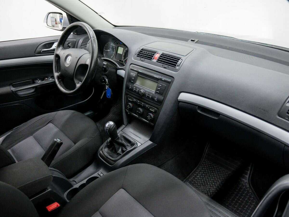 Купить Skoda Octavia, 2008, 281 683 км, фото №6