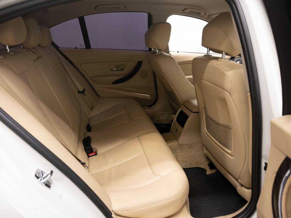 Купить BMW 3 серии 328i, 2012, 220 957 км, фото №10