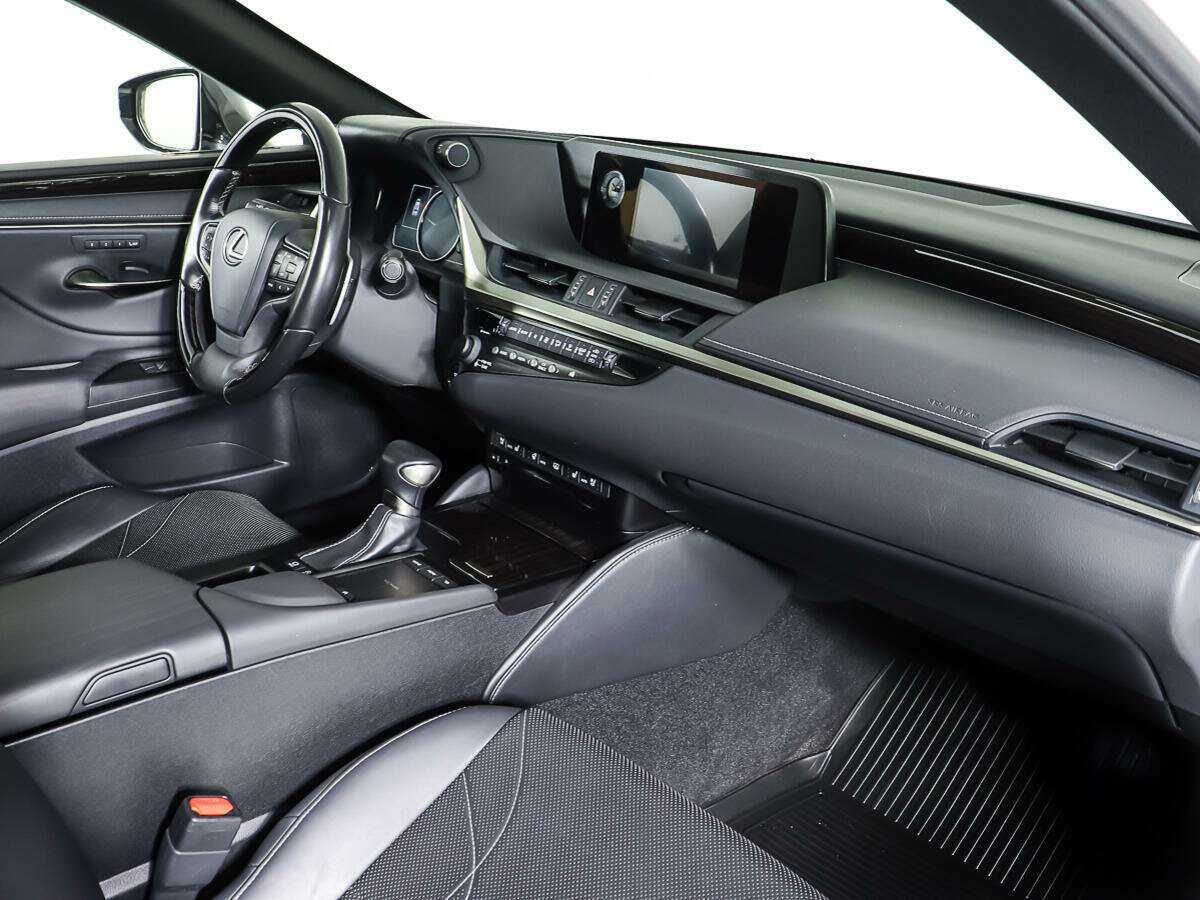 Купить Lexus ES 250, 2019, 42 488 км, фото №7