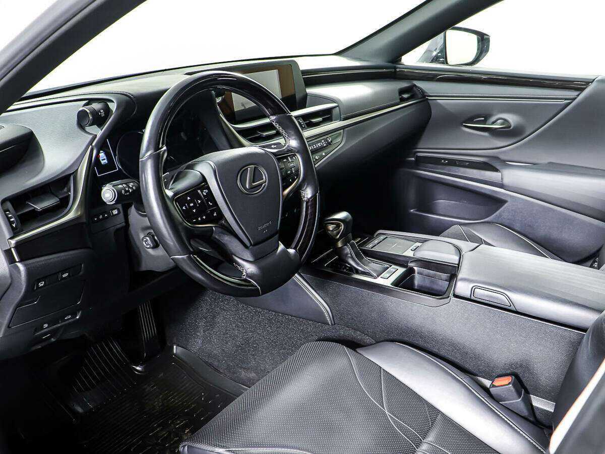 Купить Lexus ES 250, 2019, 42 488 км, фото №11