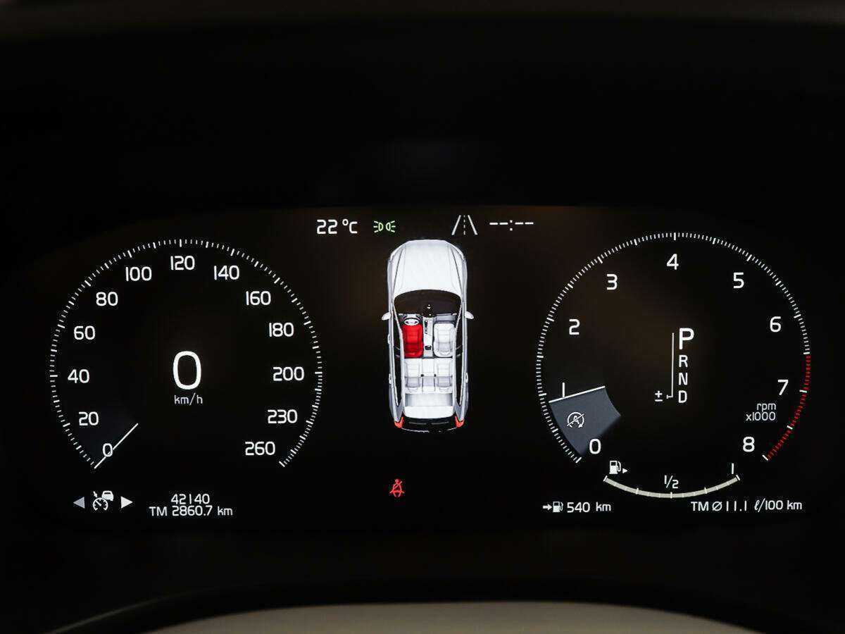 Купить Volvo XC60, 2021, 42 138 км, фото №14