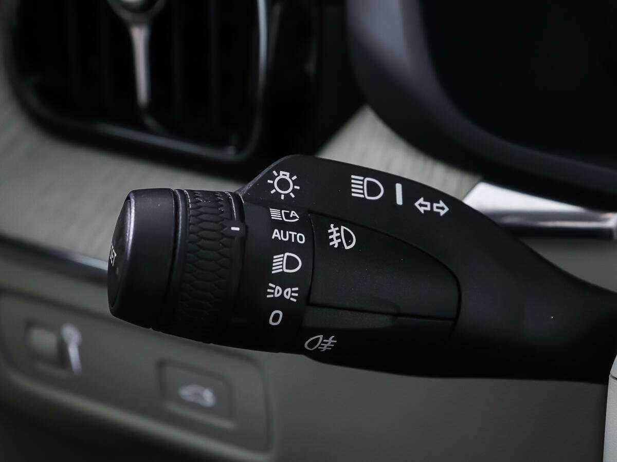 Купить Volvo XC60, 2021, 42 138 км, фото №18