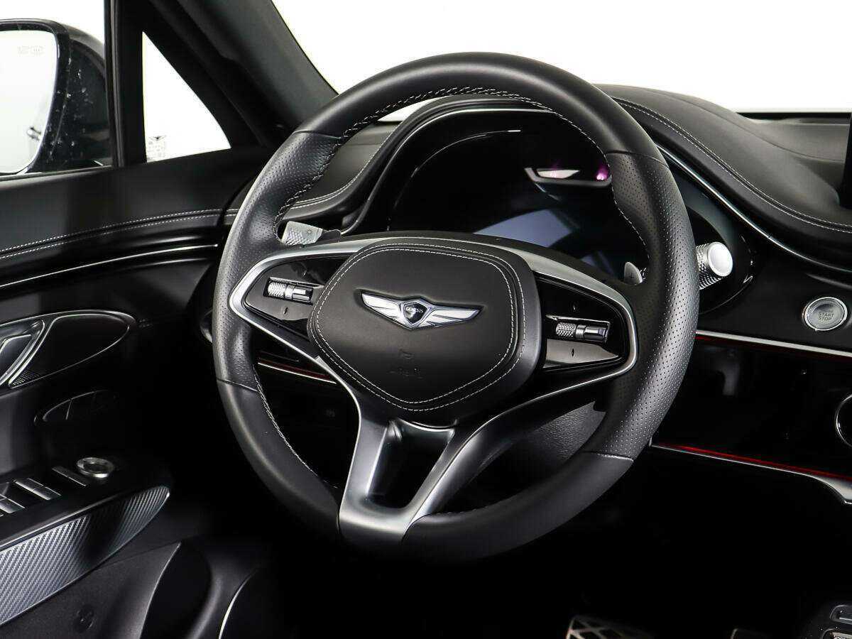 Купить Genesis GV70, 2022, 16 918 км, фото №14