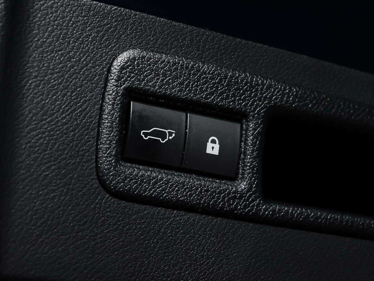 Купить Lexus NX 200, 2017, 76 000 км, фото №15