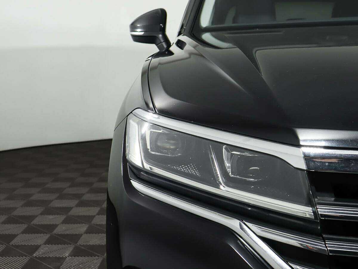 Купить Volkswagen Touareg, 2019, 173 051 км, фото №30