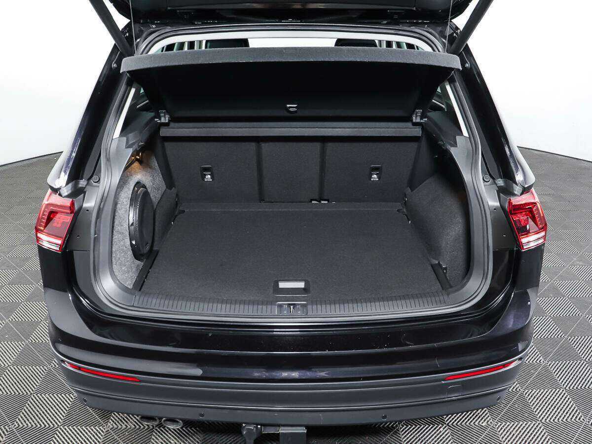 Купить Volkswagen Tiguan, 2020, 70 446 км, фото №9