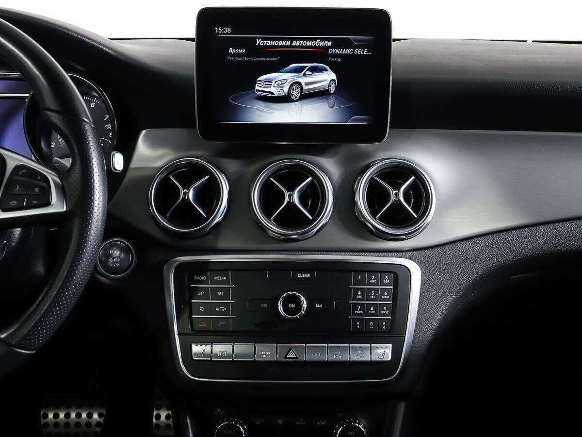 Купить Mercedes-Benz GLA 250, 2018, 81 236 км, фото №11
