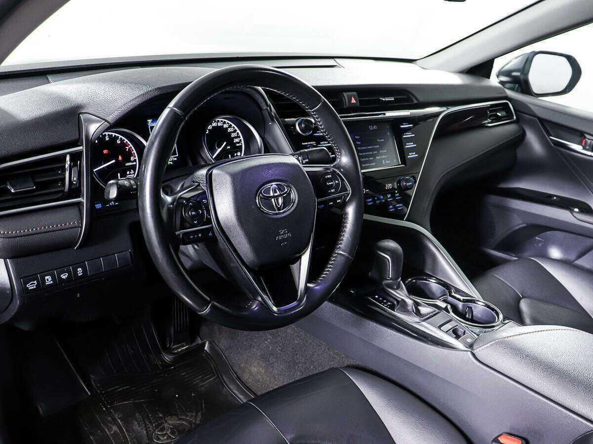 Купить Toyota Camry, 2020, 212 127 км, фото №12