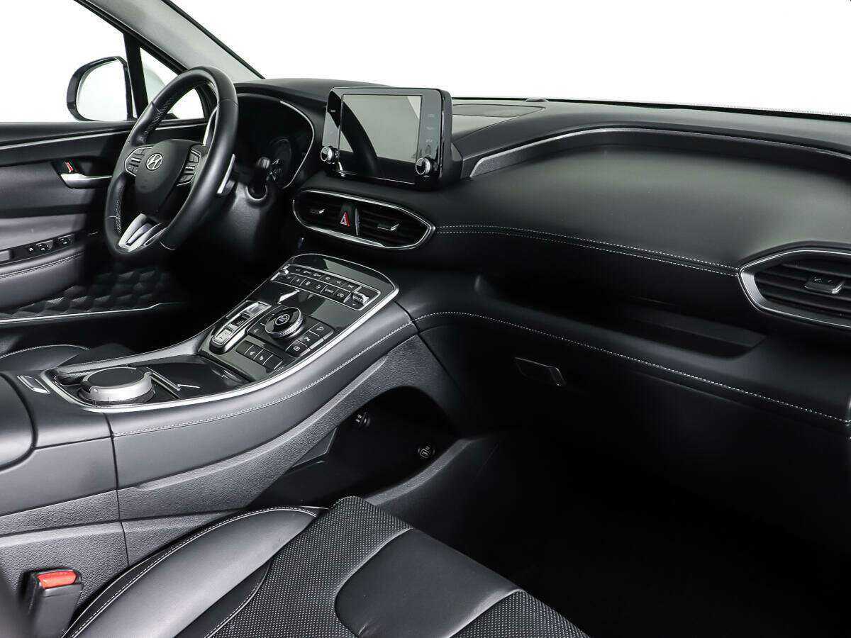 Купить Hyundai Santa Fe, 2022, 8 594 км, фото №10