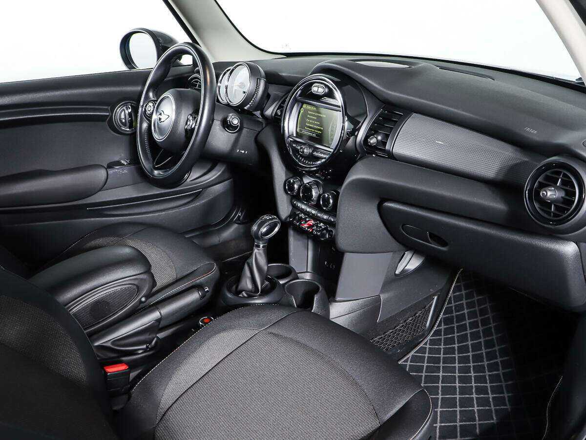 Купить Mini Hatch Cooper, 2016, 99 681 км, фото №9