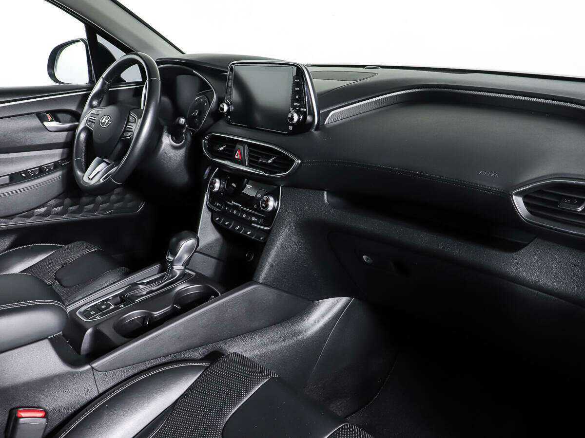 Купить Hyundai Santa Fe, 2018, 75 193 км, фото №10