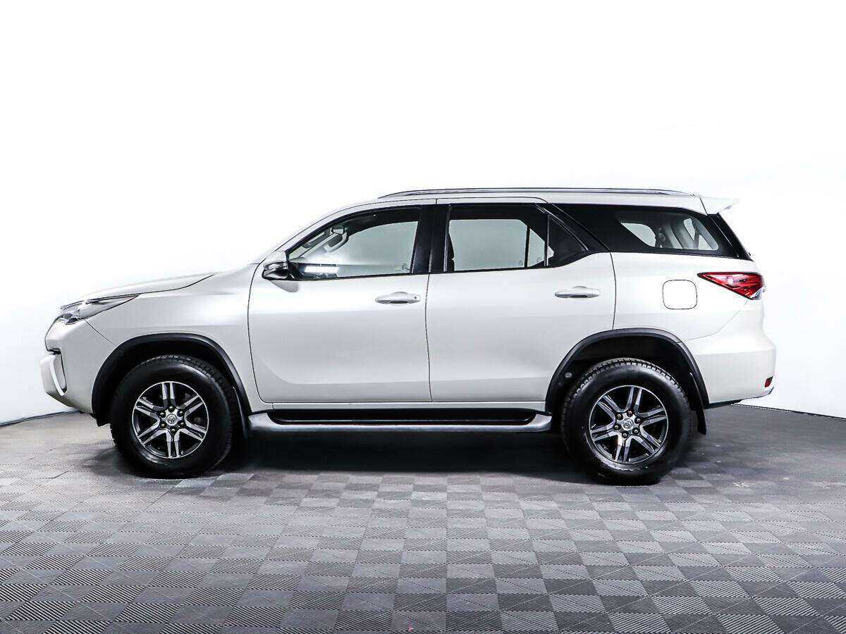 Купить Toyota Fortuner, 2019, 59 150 км, фото №8