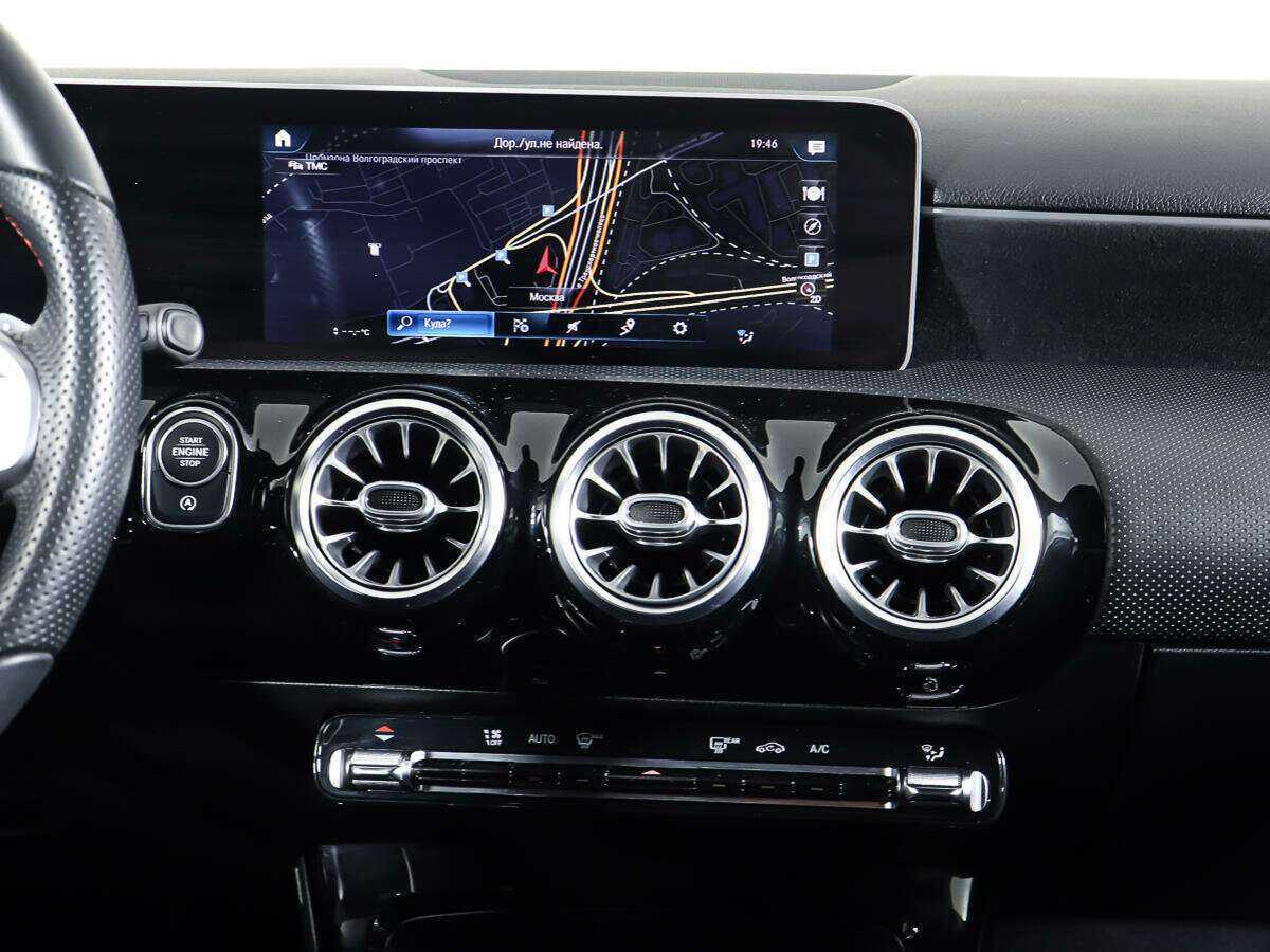 Купить Mercedes-Benz A-Класс 200, 2019, 43 180 км, фото №11