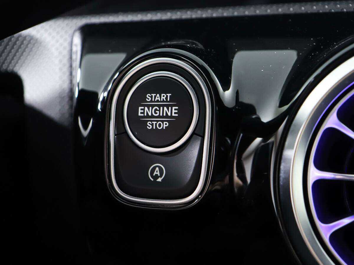 Купить Mercedes-Benz A-Класс 200, 2019, 43 180 км, фото №19