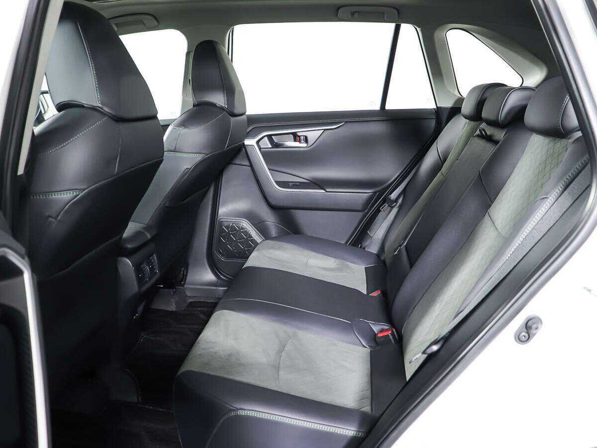 Купить Toyota RAV4, 2023, 918 км, фото №9