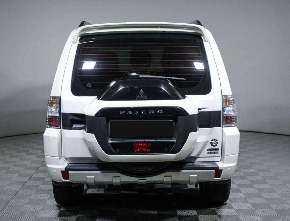 Купить Mitsubishi Pajero, 2017, 92 686 км, фото №6
