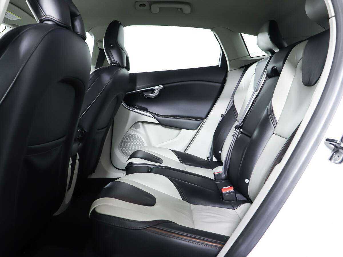 Купить Volvo V40 Cross Country, 2013, 172 700 км, фото №10