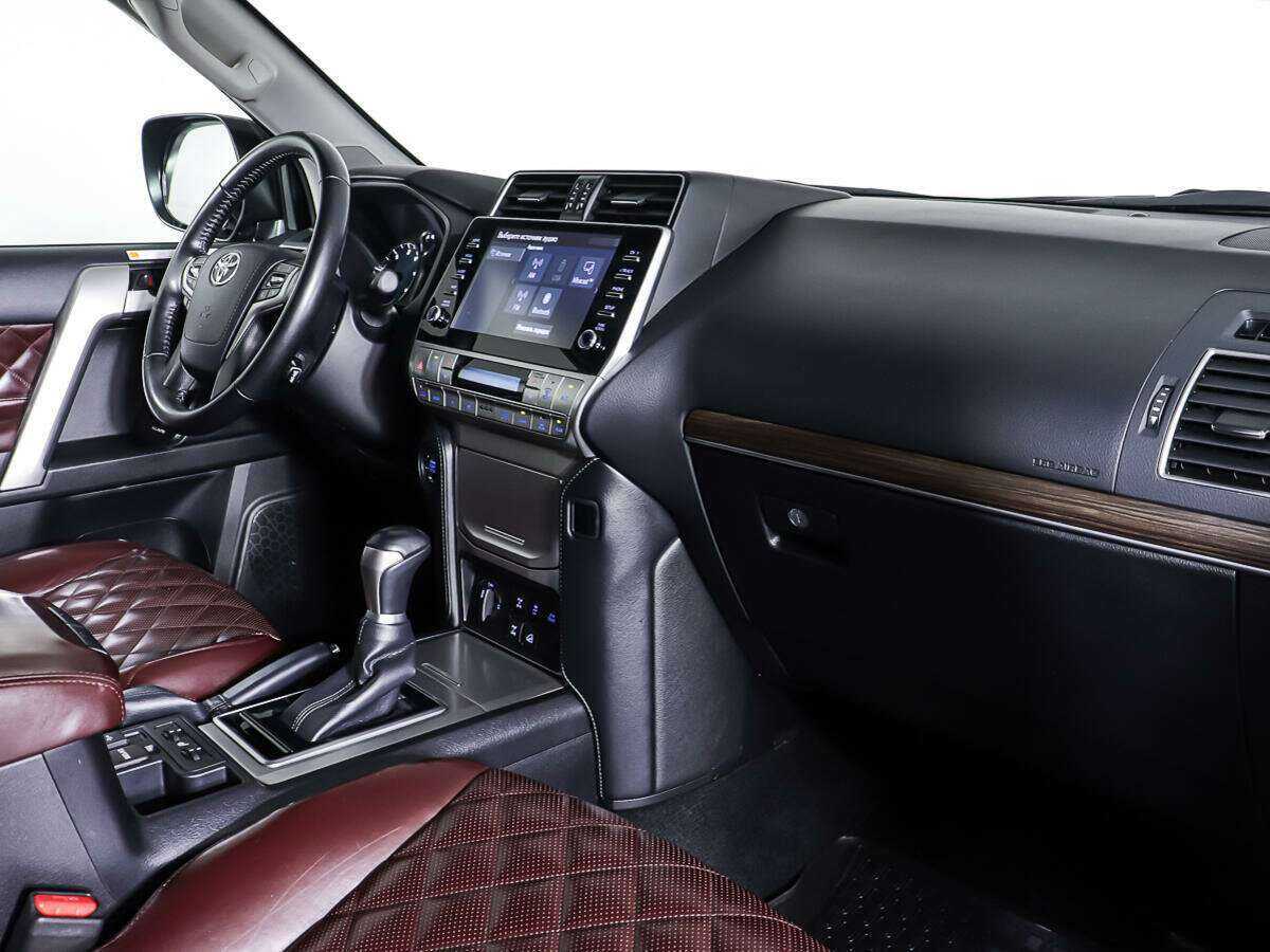 Купить Toyota Land Cruiser Prado, 2021, 100 219 км, фото №9