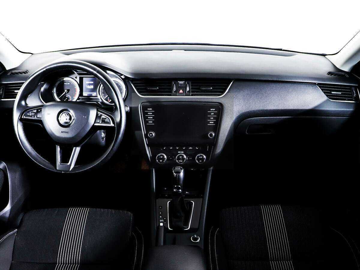 Купить Skoda Octavia, 2017, 58 000 км, фото №12