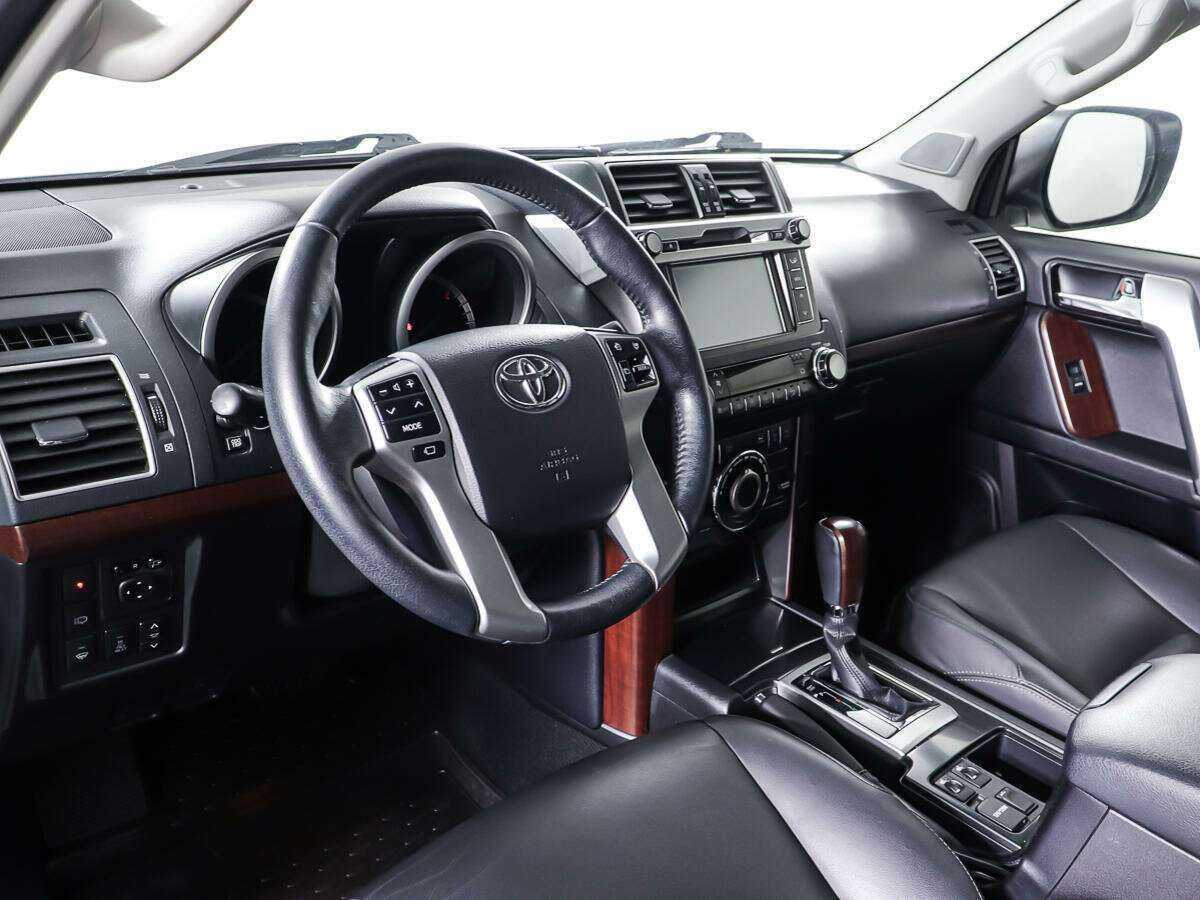 Купить Toyota Land Cruiser Prado, 2015, 33 040 км, фото №13