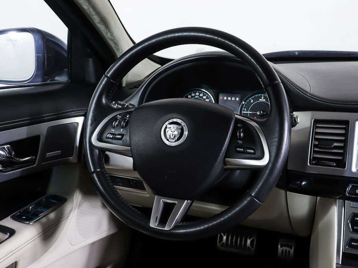 Купить Jaguar XF, 2012, 131 996 км, фото №15