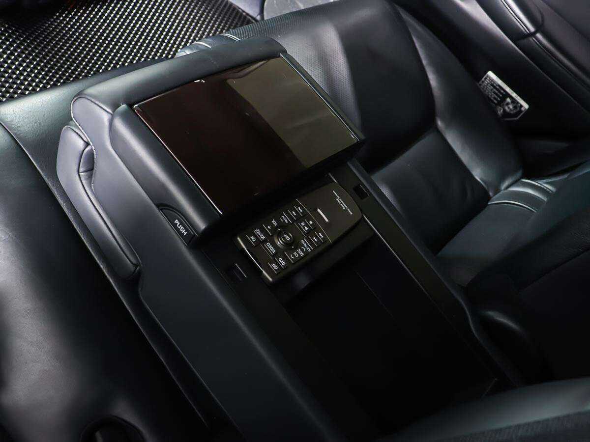 Купить Lexus LX 570, 2011, 124 908 км, фото №15