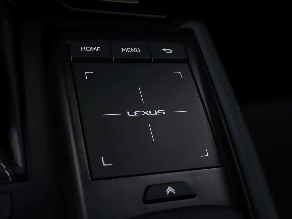 Купить Lexus ES 250, 2020, 53 930 км, фото №18