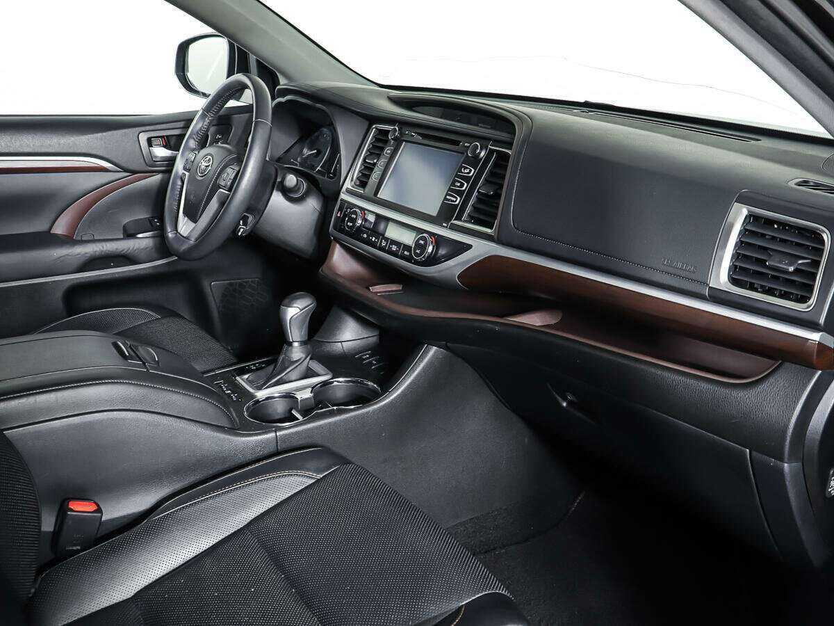 Купить Toyota Highlander, 2014, 61 390 км, фото №10