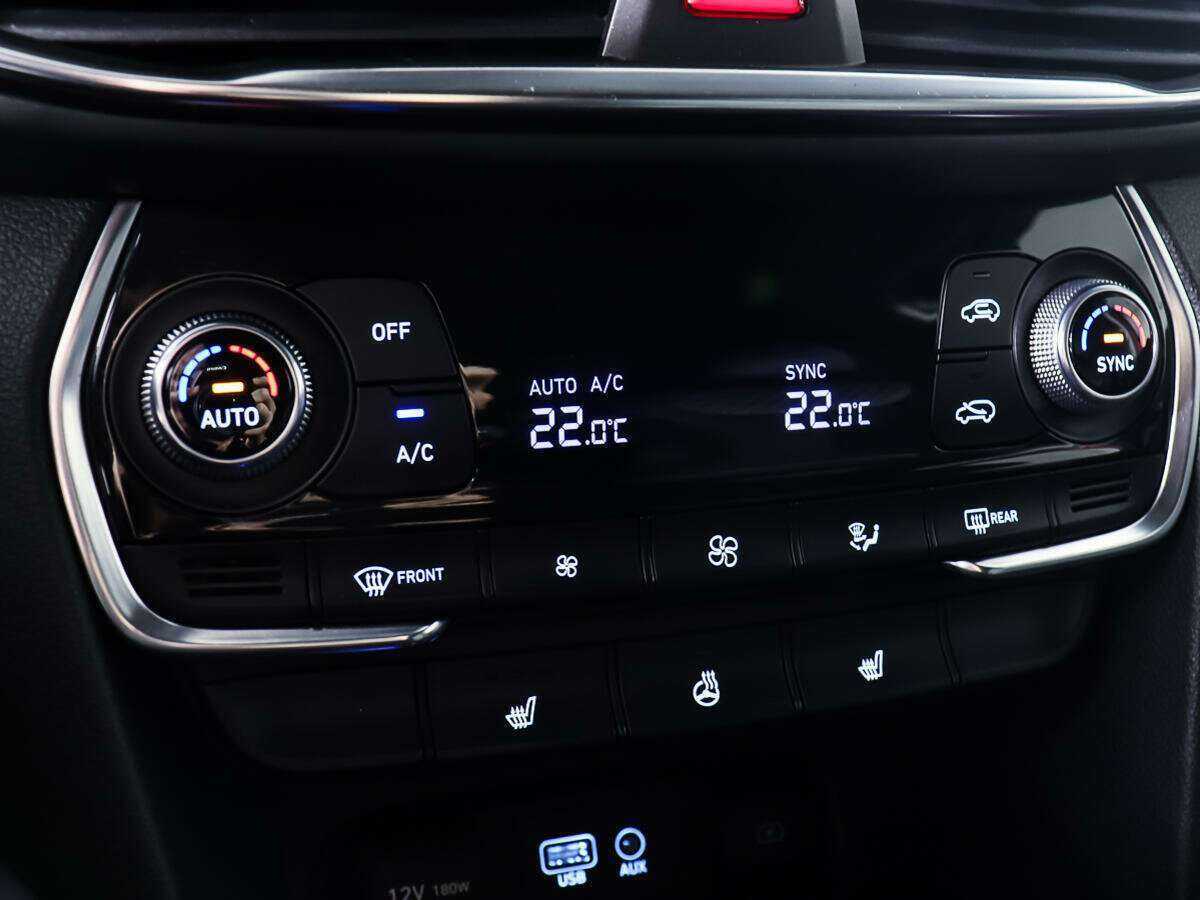 Купить Hyundai Santa Fe, 2018, 85 211 км, фото №19