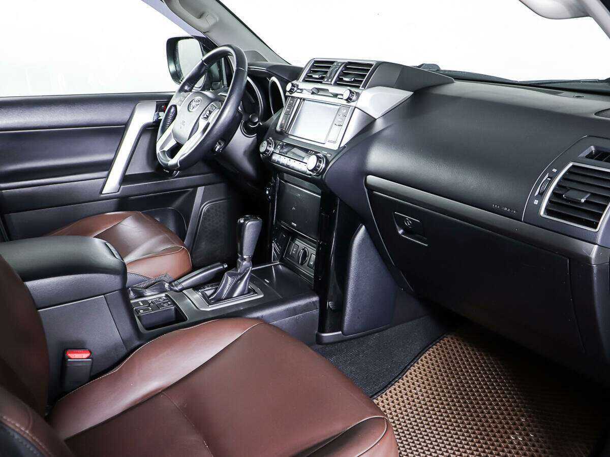 Купить Toyota Land Cruiser Prado, 2016, 183 600 км, фото №11