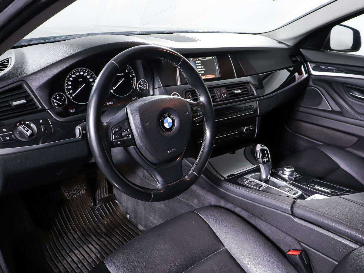 Купить BMW 5 серии 520i, 2015, 125 332 км, фото №13