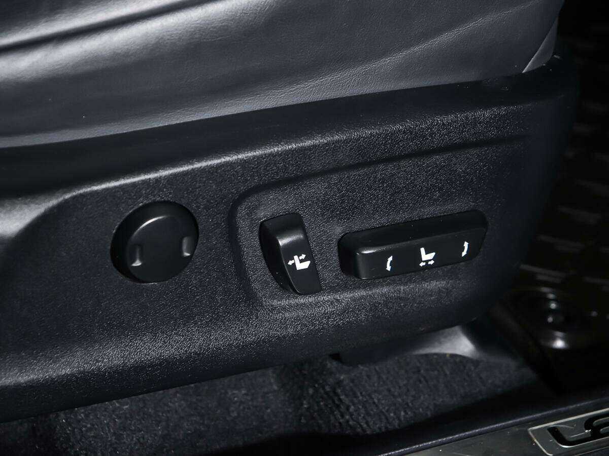 Купить Lexus RX 200t, 2016, 109 177 км, фото №23