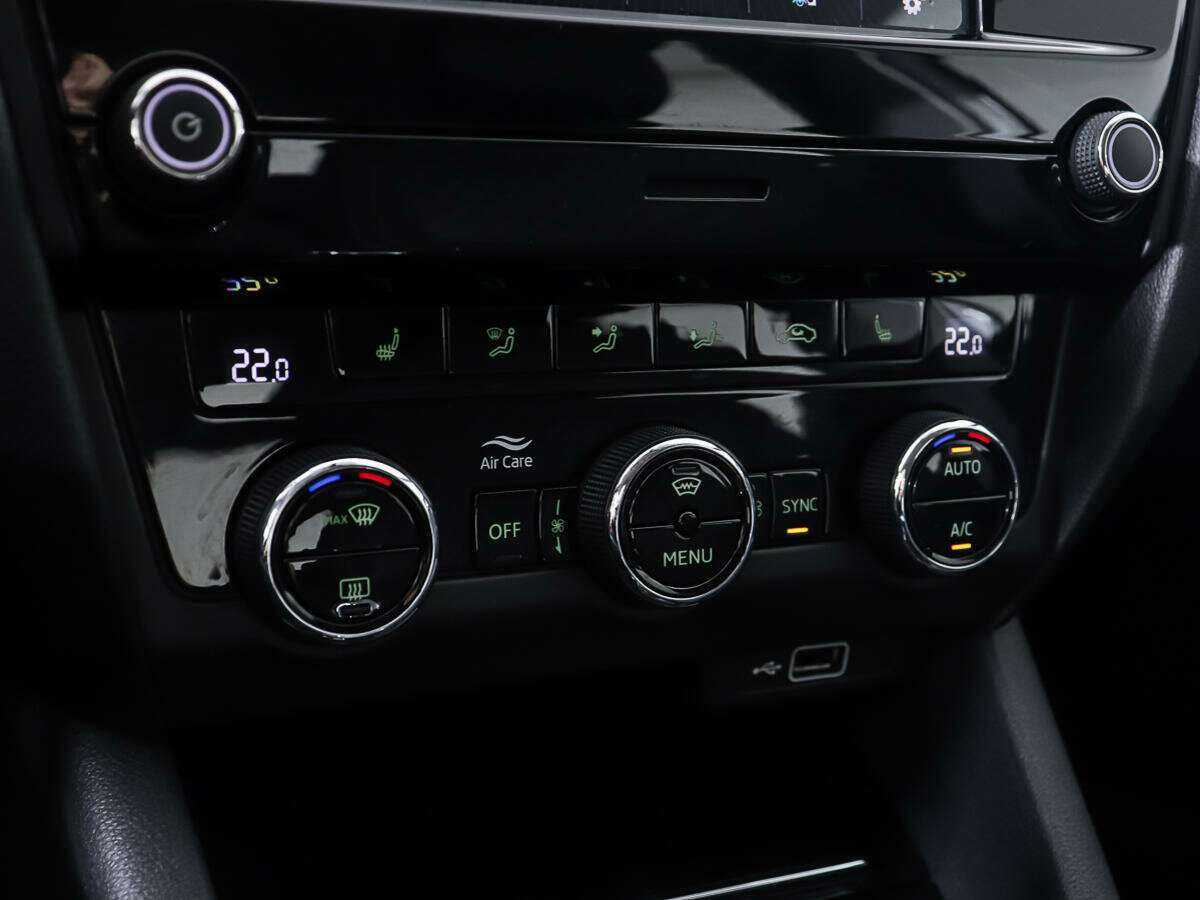 Купить Skoda Octavia, 2018, 53 200 км, фото №22