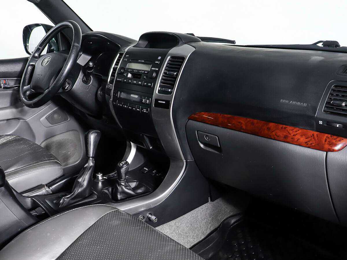 Купить Toyota Land Cruiser Prado 4-speed, 2006, 261 181 км, фото №9