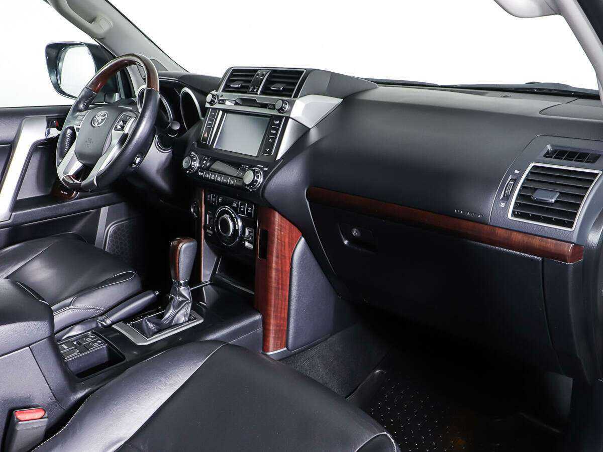 Купить Toyota Land Cruiser Prado, 2014, 136 700 км, фото №9