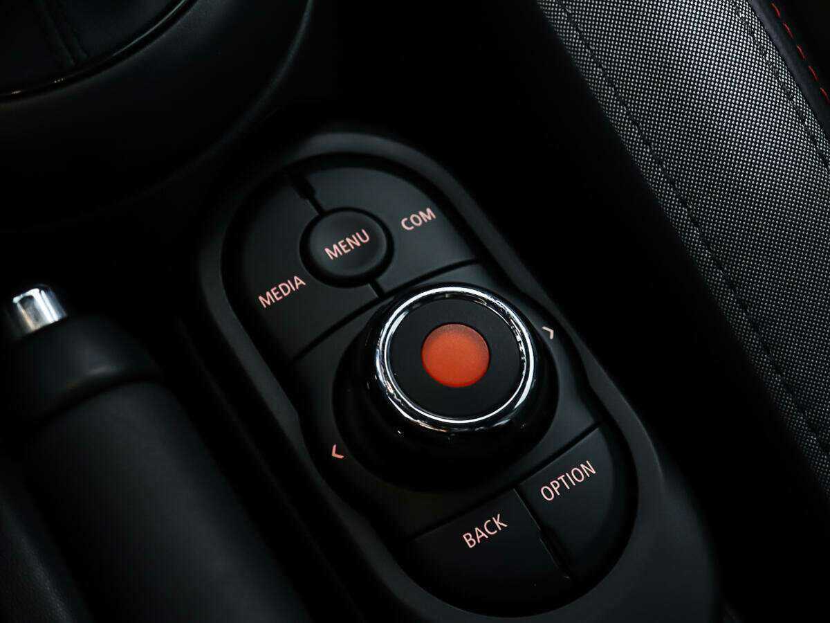 Купить Mini Hatch John Cooper Works, 2021, 86 270 км, фото №17