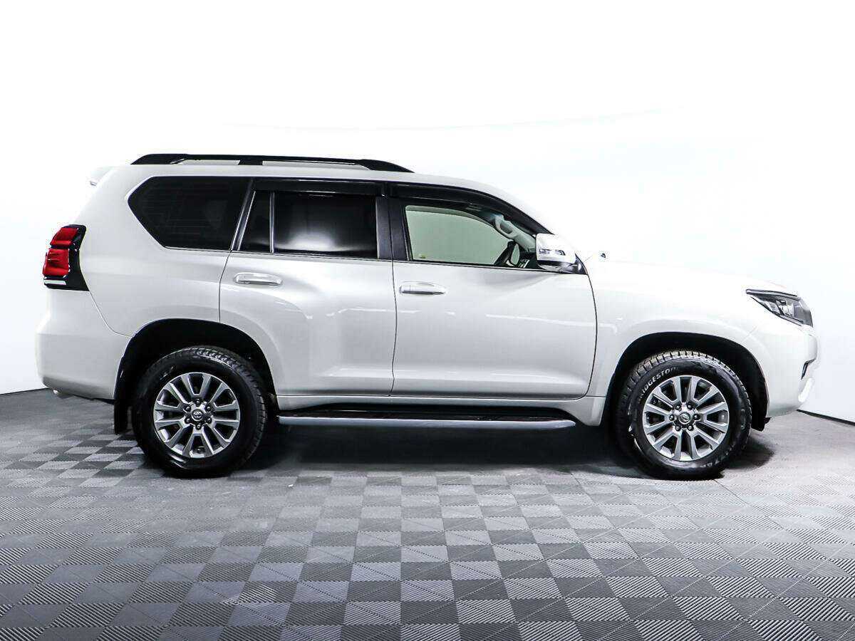 Купить Toyota Land Cruiser Prado, 2017, 77 000 км, фото №4