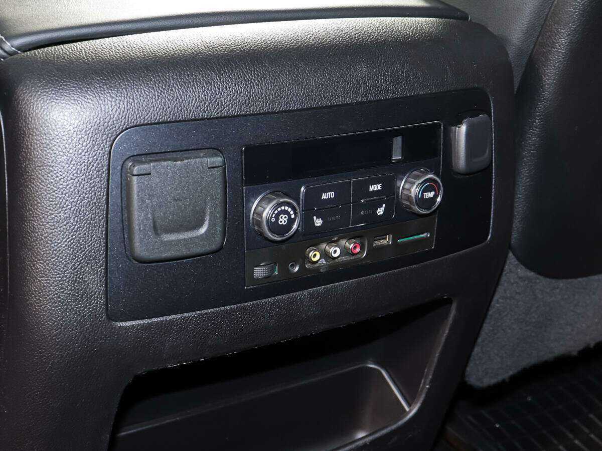 Купить Chevrolet Tahoe, 2016, 134 944 км, фото №17