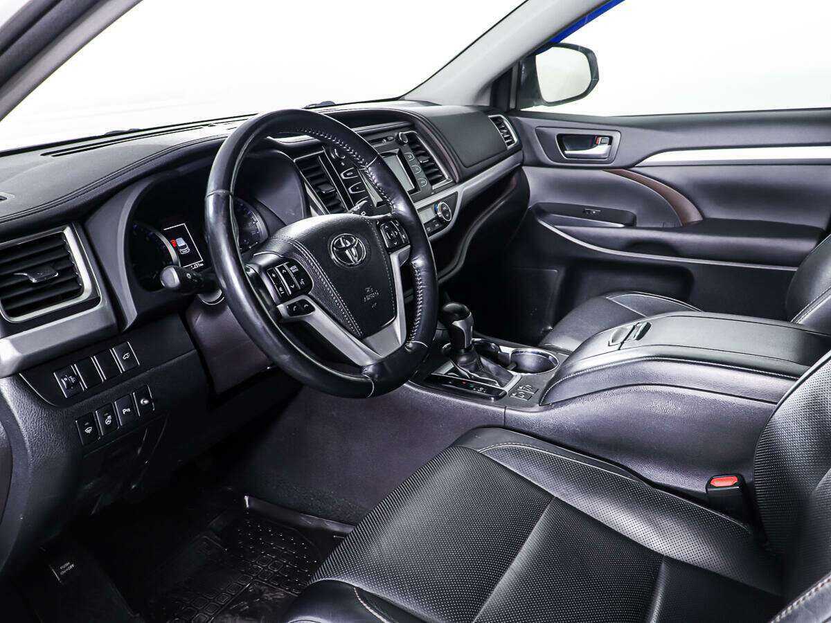 Купить Toyota Highlander, 2017, 105 230 км, фото №14