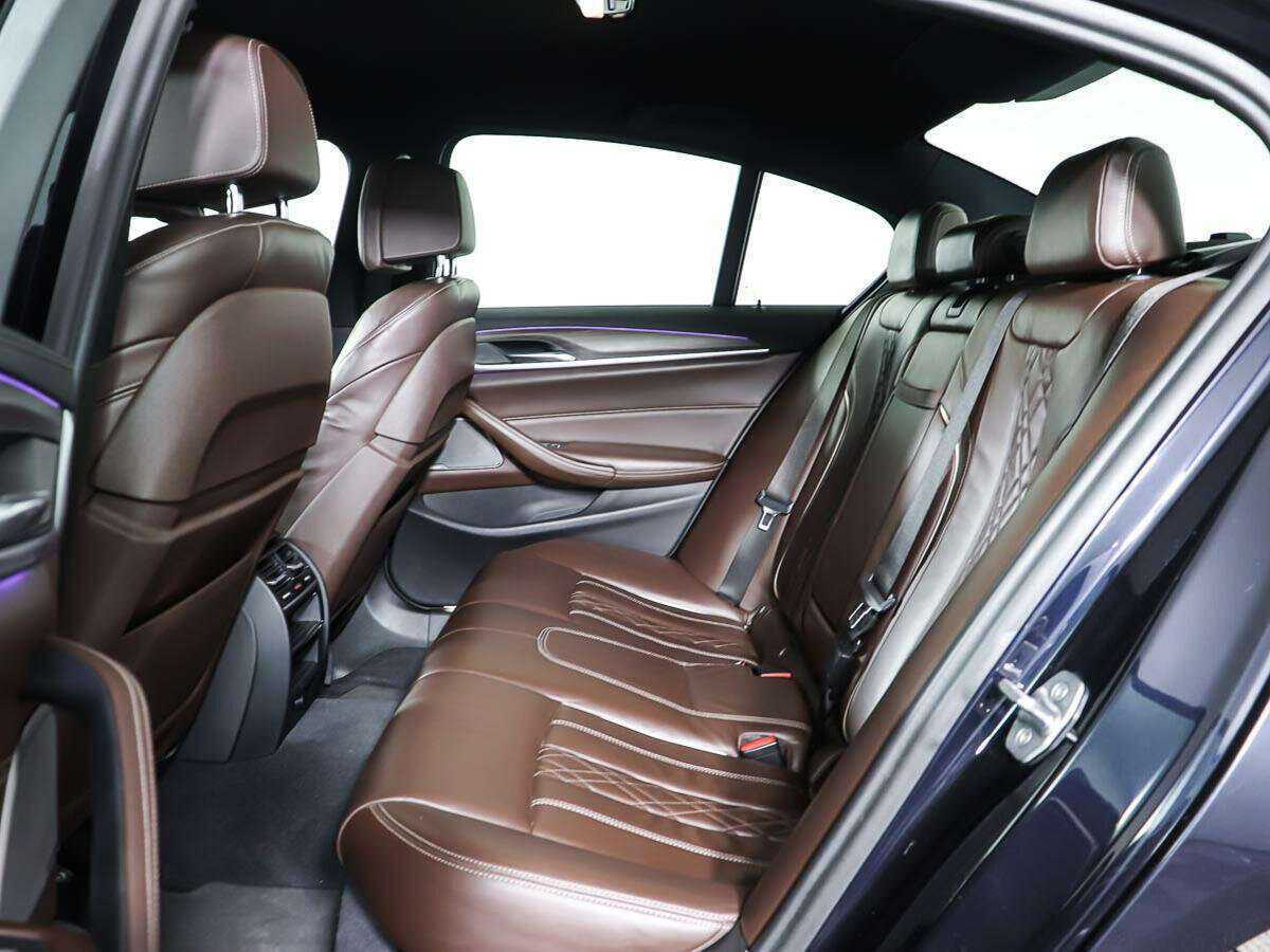 Купить BMW 5 серии 530d xDrive, 2017, 122 372 км, фото №12